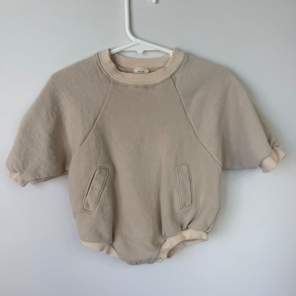 Bebe Holic Tan Beige Crewneck Sweatshirt Bubble Romper Snap Bottom Size S Kids